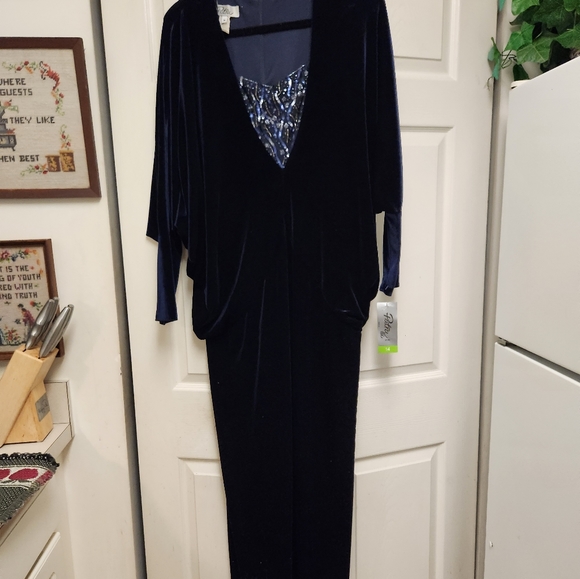 Vintage gown size 14, Patra - Picture 1 of 5